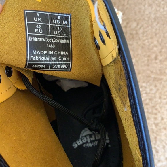 Dr. Martens Women's 1460 8-Eye Yellow Smooth Leather US 9 - Picture 14 of 14